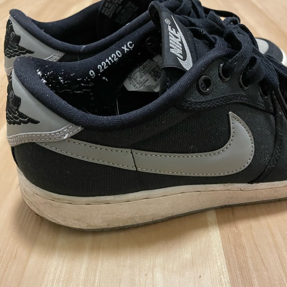 Air Jordan 1 Low AJKO - Shadow - Picture 2 of 6